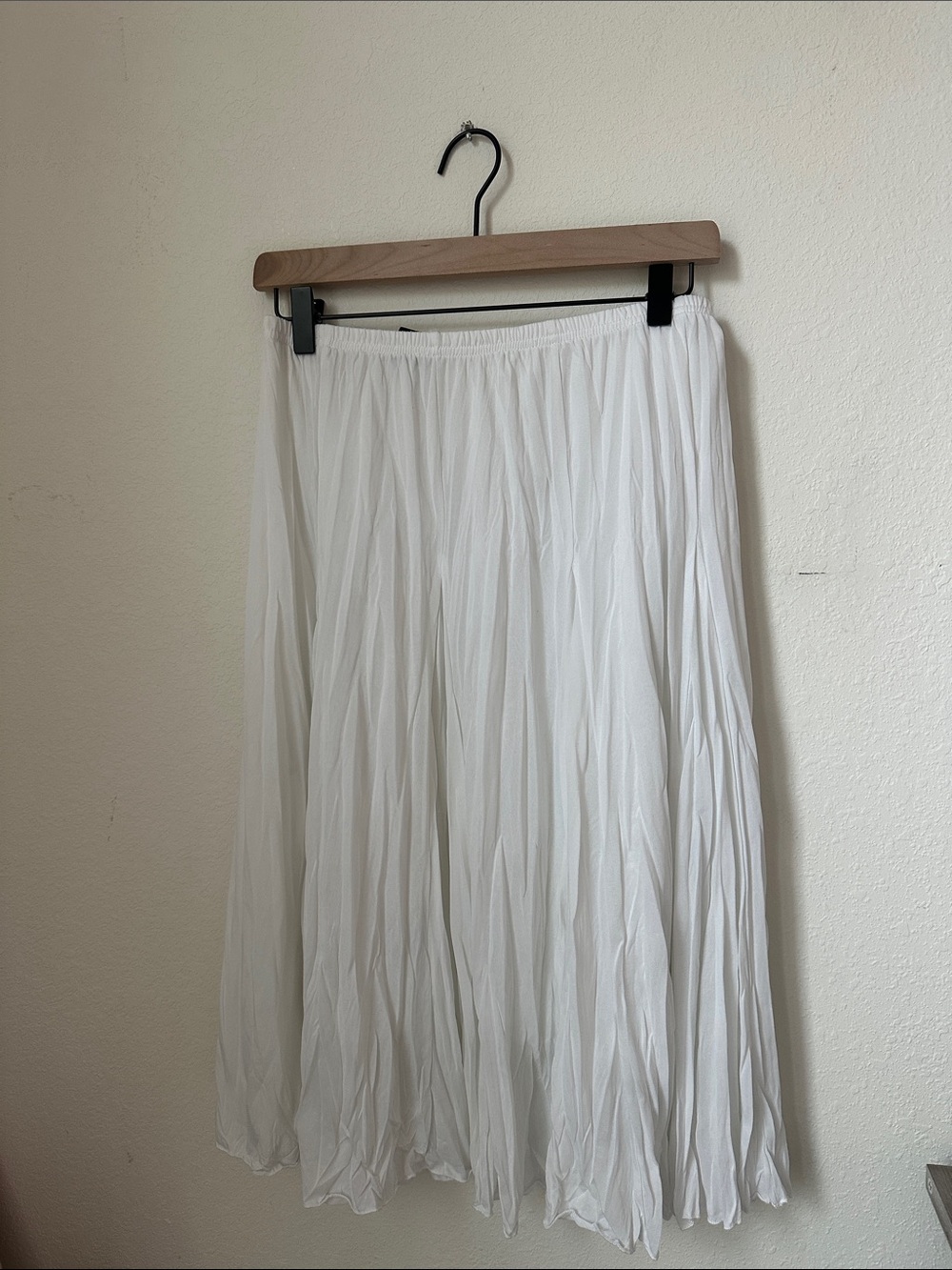 Zac & Rachel White Pleated Midi Skirt